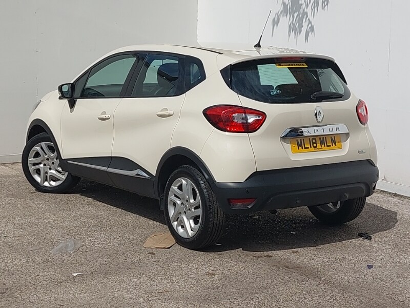 Used Renault Captur 2018 for sale - 76258219: Photo 3