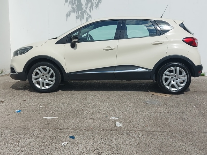 Used Renault Captur 2018 for sale - 76258219: Photo 4