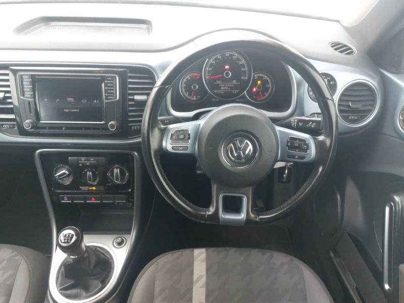 Used Volkswagen Beetle 2017 for sale - 77841934: Photo 7