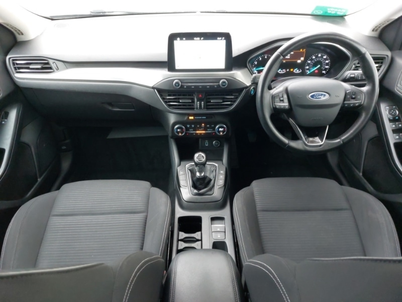 Used Ford Focus 2018 for sale - 77337935: Photo 2