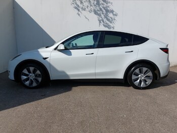 Used Tesla Model Y 2023 for sale - 78326498: Photo