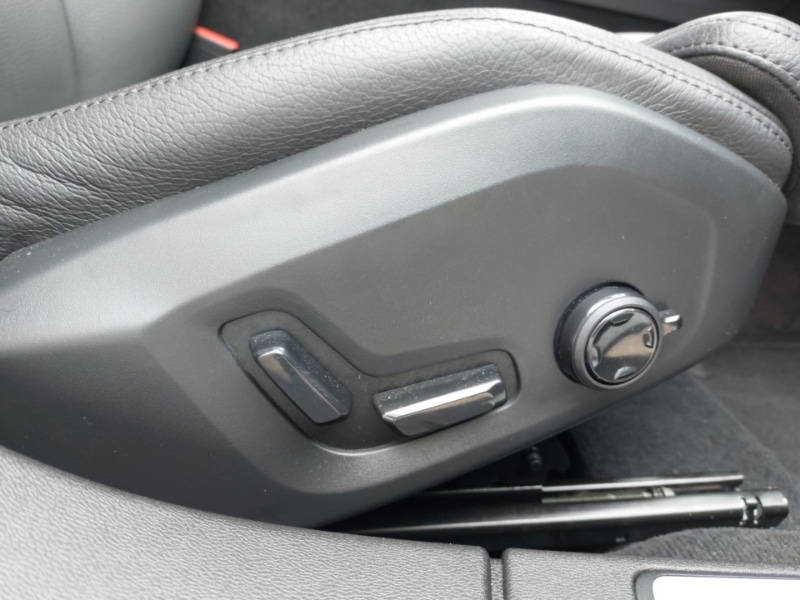 Used Volvo V60 2025 for sale - 77987596: Photo 19