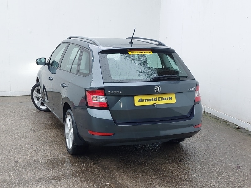 Used Skoda Fabia 2019 for sale - 76875503: Photo 3