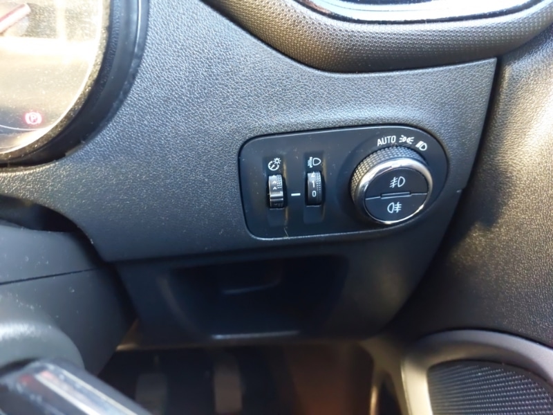 Used Vauxhall Crossland X 2018 for sale - 76785851: Photo 19