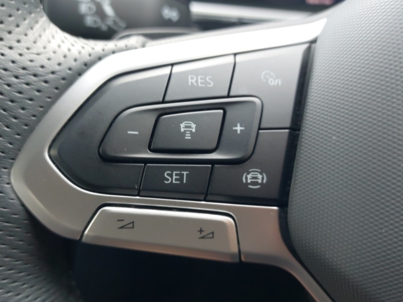 Used Volkswagen T-Roc 2025 for sale - 77173876: Photo 14