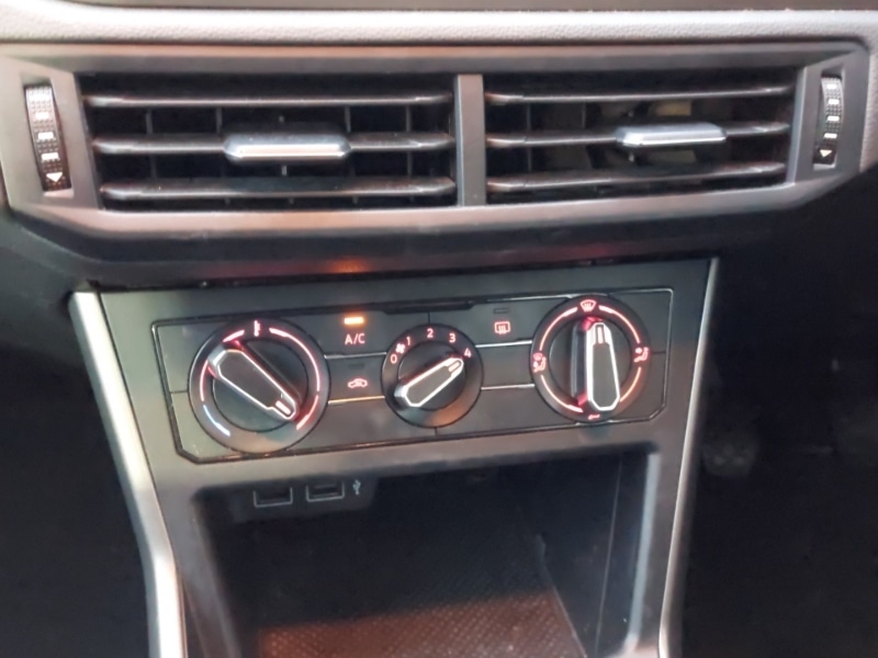 Used Volkswagen Polo 2018 for sale - 77514062: Photo 11