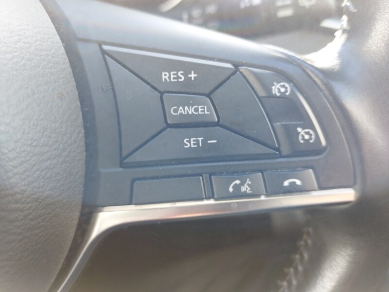 Used Nissan Qashqai 2017 for sale - 76763700: Photo 15