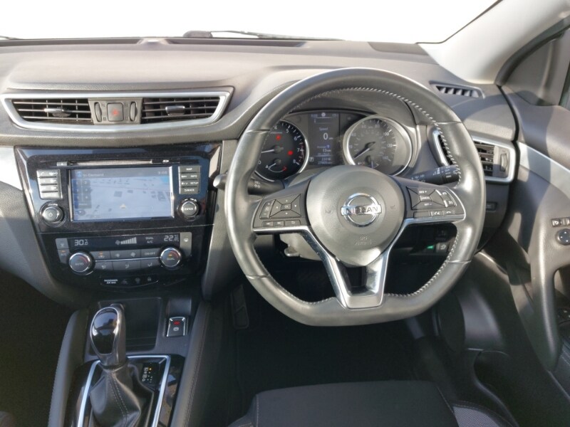 Used Nissan Qashqai 2017 for sale - 76763700: Photo 7