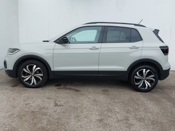 Used Volkswagen T-Cross 2024 for sale - 78656224: Photo