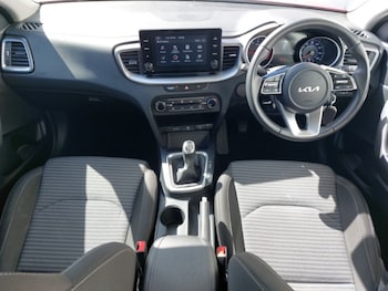 Used Kia XCeed 2023 for sale - 75695808: Photo