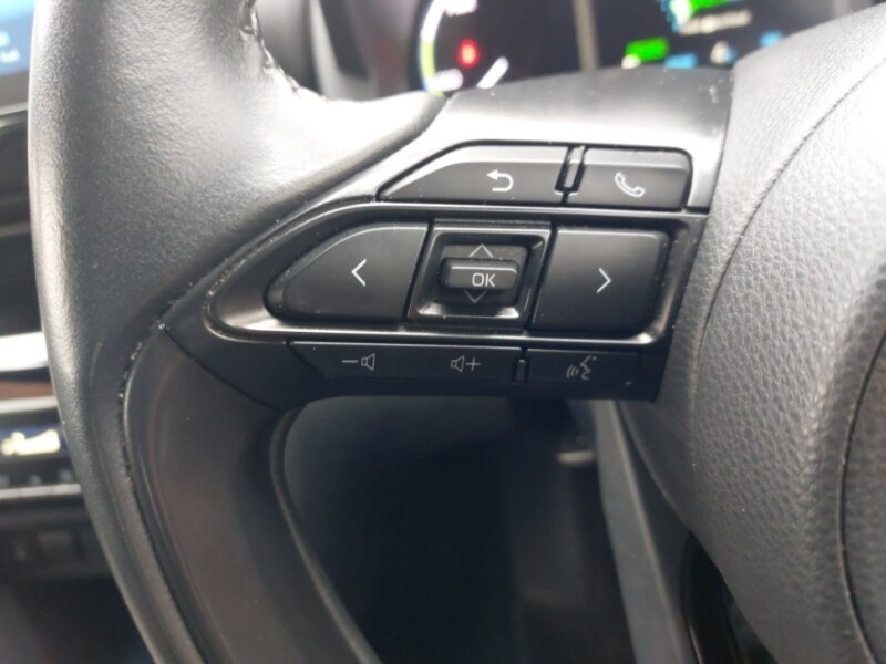 Used Toyota Yaris Cross 2022 for sale - 77325082: Photo 14