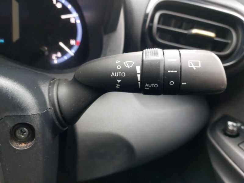 Used Toyota Yaris Cross 2022 for sale - 77325082: Photo 17