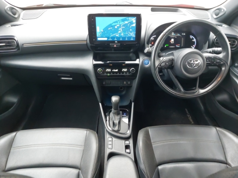 Used Toyota Yaris Cross 2022 for sale - 77325082: Photo 2