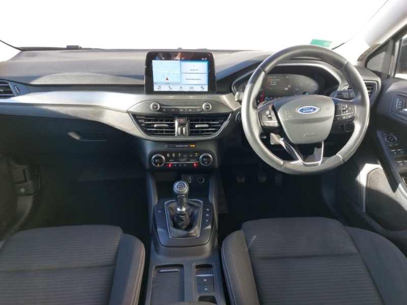 Used Ford Focus 2018 for sale - 76651703: Photo 2