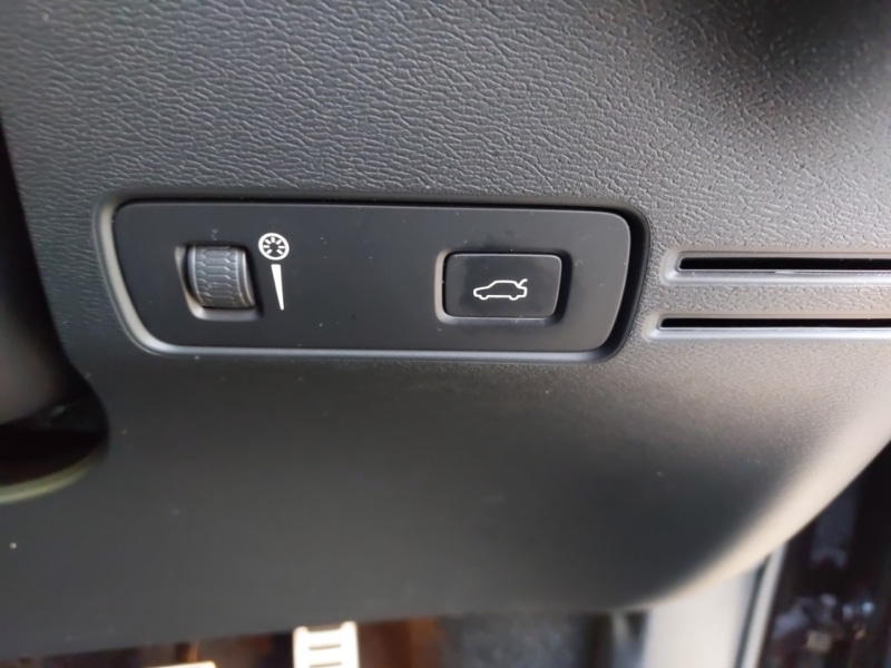 Used Volvo XC40 2021 for sale - 76860425: Photo 19