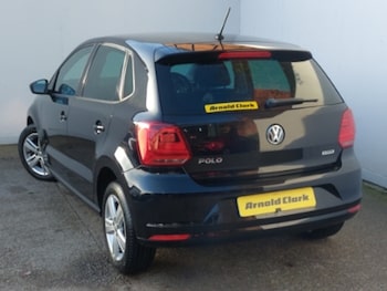 Used Volkswagen Polo 2016 for sale - 77458088: Photo