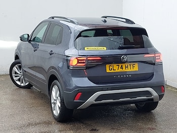 Used Volkswagen T-Cross 2024 for sale - 77169352: Photo