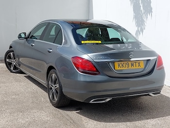 Used Mercedes-Benz C Class 2019 for sale - 79171446: Photo