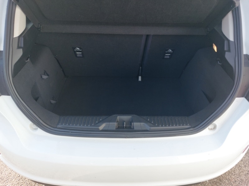 Used Ford Fiesta 2018 for sale - 76403930: Photo 8