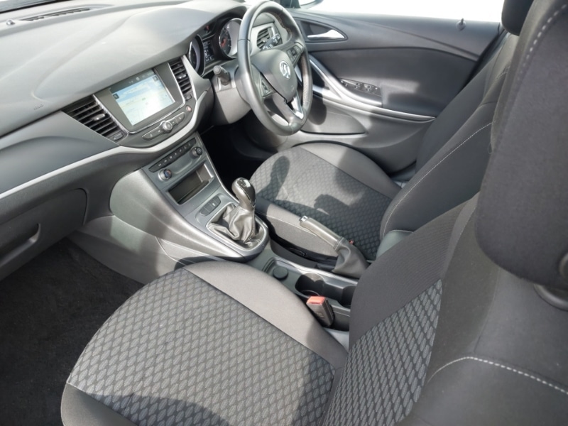 Used Vauxhall Astra 2019 for sale - 77648627: Photo 5
