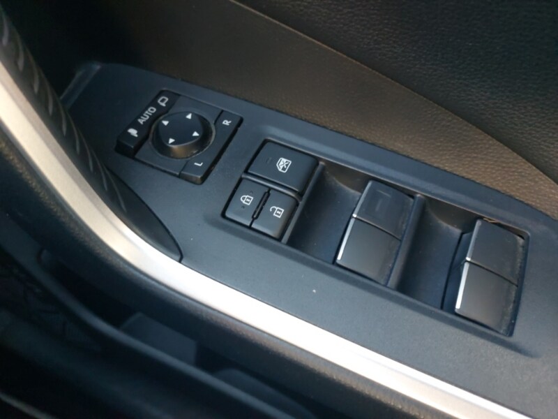 Used Toyota RAV4 2021 for sale - 76055257: Photo 13