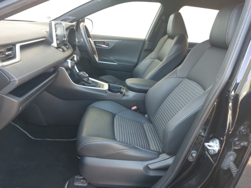 Used Toyota RAV4 2021 for sale - 76055257: Photo 5