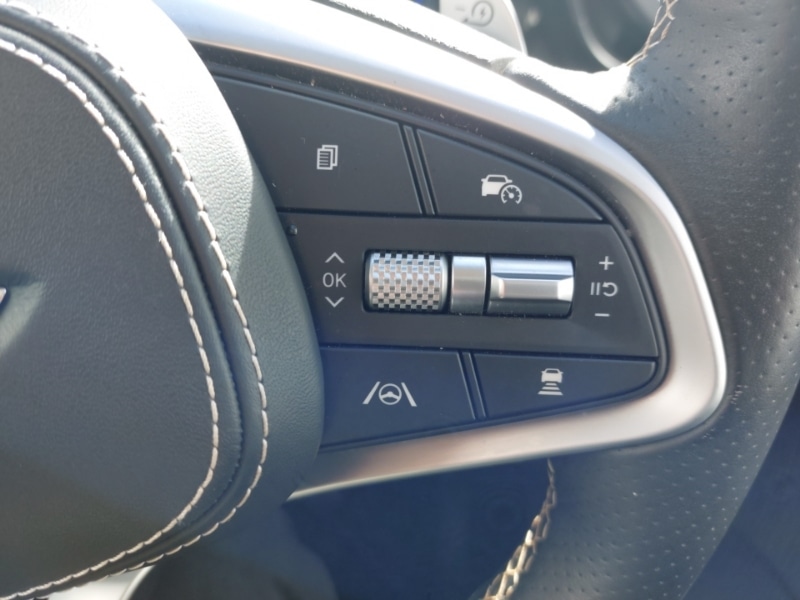 Used Genesis GV70 2023 for sale - 78065629: Photo 16