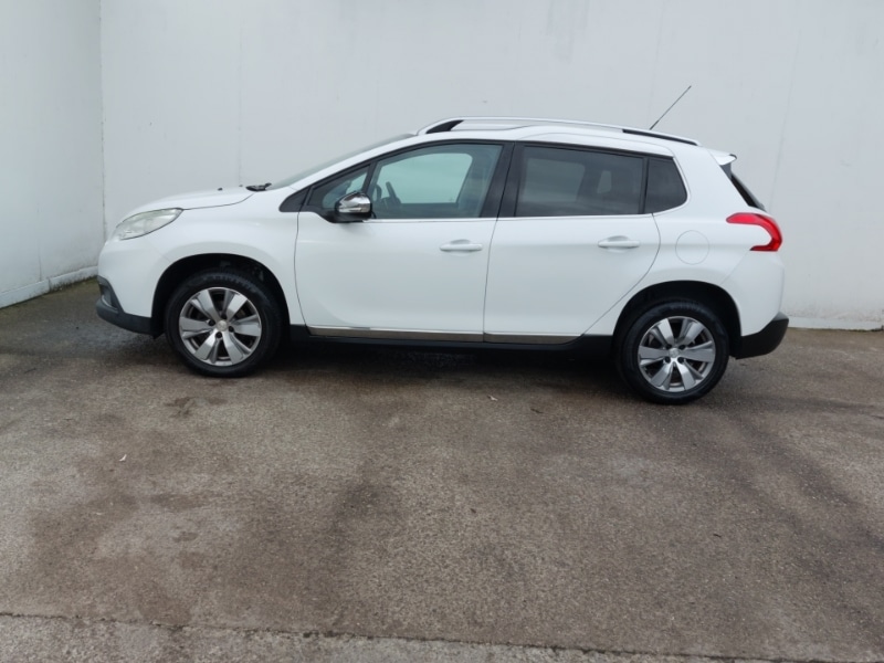 Used Peugeot 2008 2015 for sale - 76648514: Photo 4