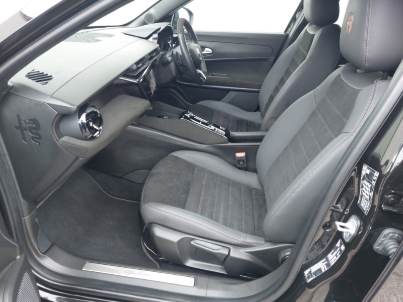 Used Alfa Romeo Junior 2025 for sale - 78147593: Photo 5