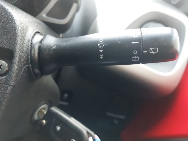 Used Peugeot 108 2017 for sale - 77251758: Photo 18