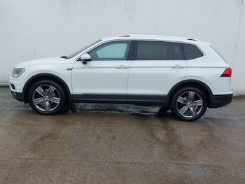 Used Volkswagen Tiguan Allspace 2019 for sale - 78415733: Photo