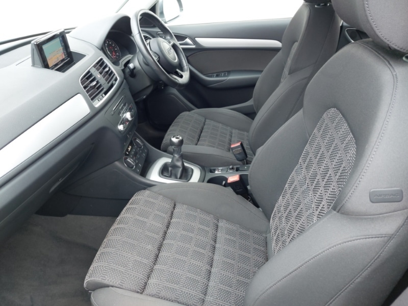 Used Audi Q3 2017 for sale - 77999703: Photo 5