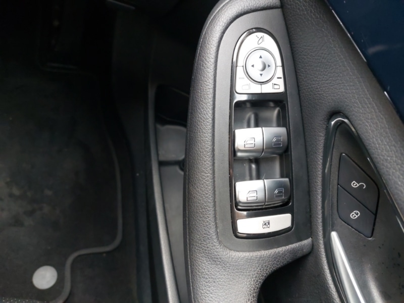 Used Mercedes-Benz C Class 2019 for sale - 77956497: Photo 17