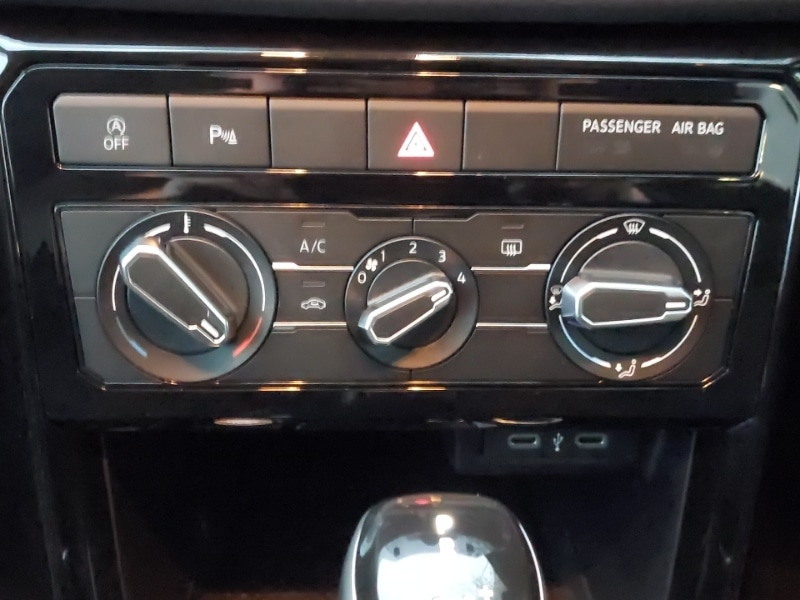 Used Volkswagen T-Cross 2024 for sale - 77329685: Photo 11