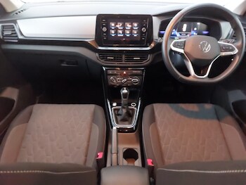 Used Volkswagen T-Cross 2024 for sale - 77329685: Photo