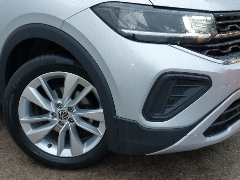 Used Volkswagen T-Cross 2024 for sale - 77329685: Photo 9