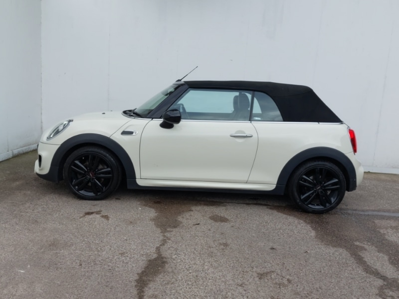 Used MINI Convertible 2018 for sale - 76537034: Photo 4