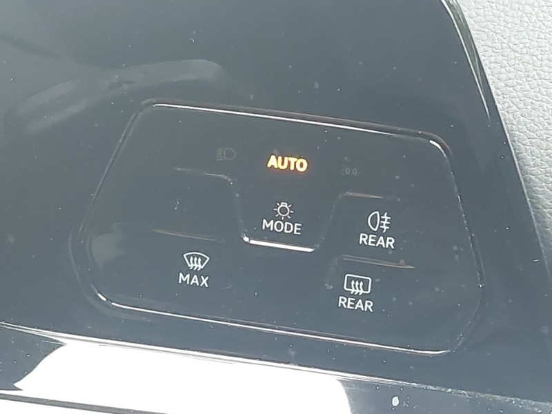 Used Volkswagen Golf 2022 for sale - 76875528: Photo 19