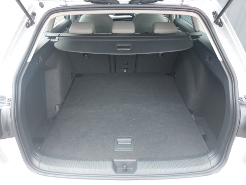 Used Volkswagen Golf 2022 for sale - 76875528: Photo 8