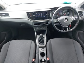 Used Volkswagen Polo 2019 for sale - 79086803: Photo