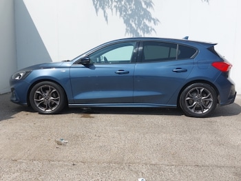 Used Ford Focus 2018 for sale - 75595299: Photo