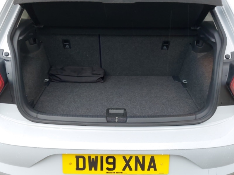 Used Volkswagen Polo 2019 for sale - 77815330: Photo 8