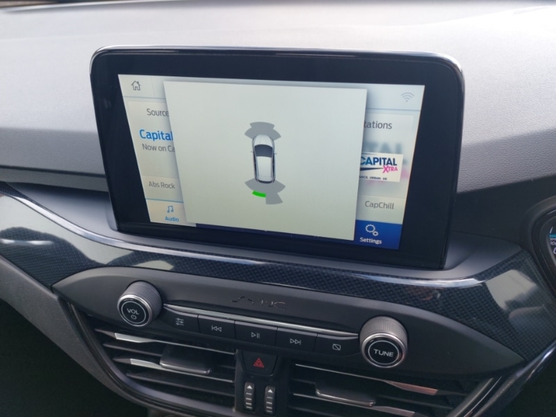 Used Ford Focus 2018 for sale - 76901992: Photo 17