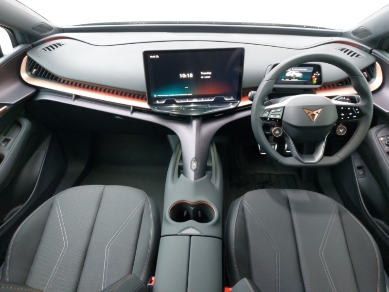 Used Cupra Tavascan 2025 for sale - 76879819: Photo 2