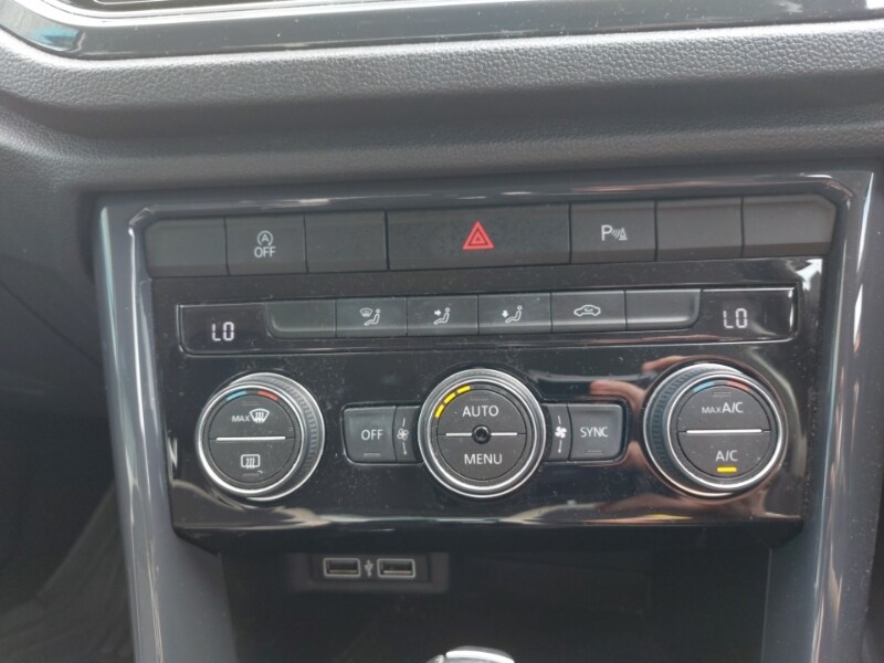 Used Volkswagen T-Roc 2018 for sale - 78093677: Photo 19