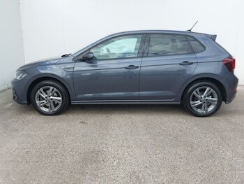 Used Volkswagen Polo 2024 for sale - 77454163: Photo