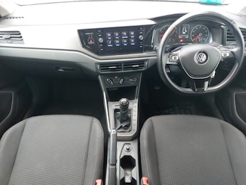 Used Volkswagen Polo 2019 for sale - 78766231: Photo