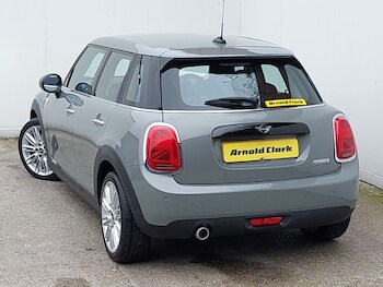 Used MINI Hatch 2018 for sale - 77347689: Photo