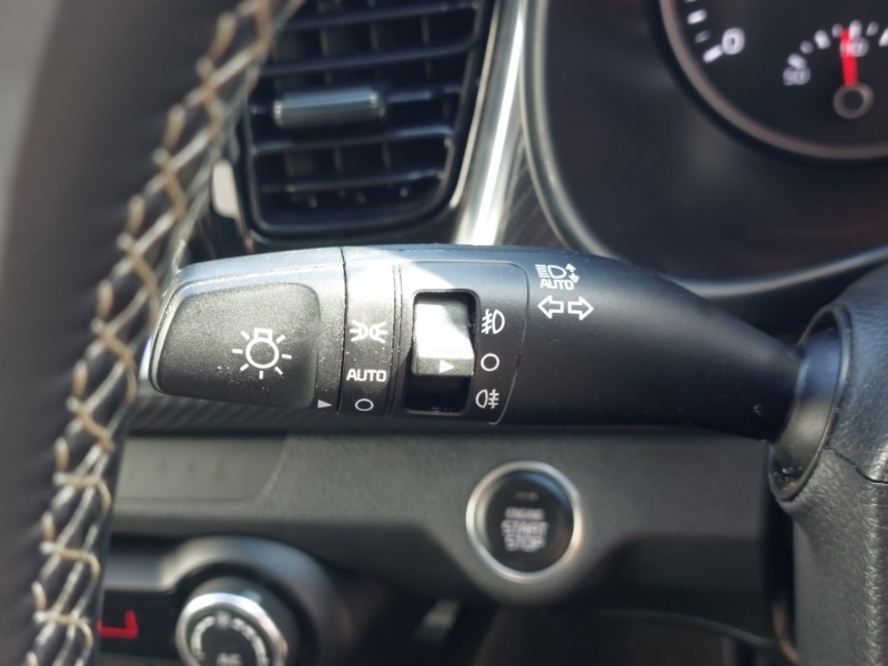 Used Kia Stonic 2023 for sale - 78169654: Photo 15