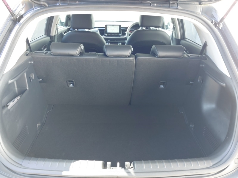 Used Kia Stonic 2023 for sale - 78169654: Photo 8